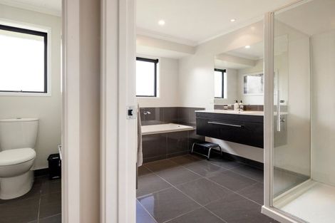 Photo of property in 12e Coombes Road, Te Kowhai, Hamilton, 3288