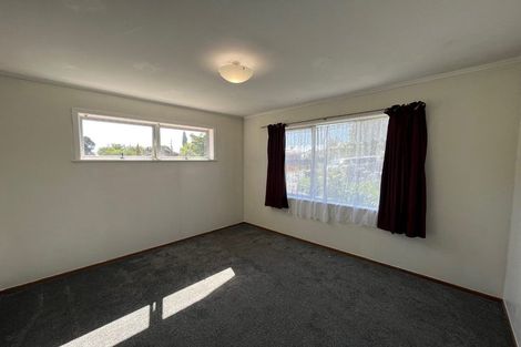 Photo of property in 165 Edgewater Drive, Pakuranga, Auckland, 2010