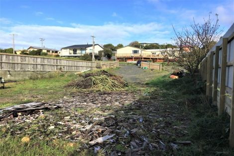 Photo of property in 12 Hill Street, Kaka Point, 9271