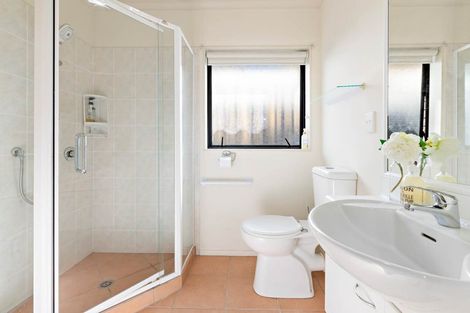 Photo of property in 13 Cottesmore Place, Huntington Park, Auckland, 2013