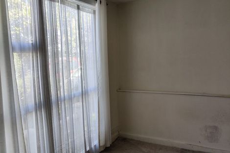 Photo of property in 1/13 St Peters Street, Northcote, Auckland, 0627