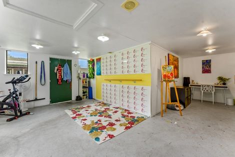 Photo of property in 19 Rosella Grove, Waimauku, 0812