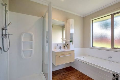 Photo of property in 14 Globe Bay Drive, Templeton, Christchurch, 8042