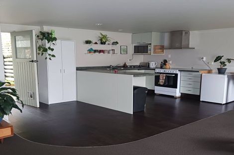 Photo of property in 2 Branch Road, Lake Okareka, Rotorua, 3076