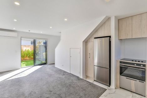 Photo of property in 4/57 Taikata Road, Te Atatu Peninsula, Auckland, 0610