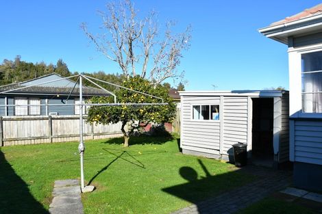Photo of property in 52 Claude Street, Fairfield, Hamilton, 3214
