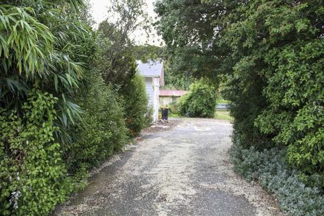 Photo of property in 18 Half Mile Road, Tuatapere, 9620