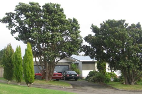 Photo of property in 6 Hicks Close, Whitby, Porirua, 5024