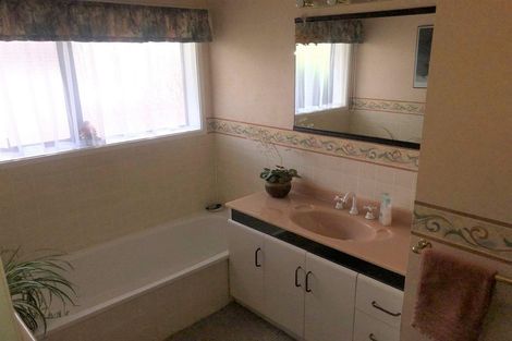 Photo of property in 10 Augusta Place, Te Kamo, Whangarei, 0112