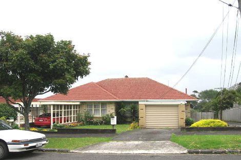 Photo of property in 2/3 Kakariki Avenue, Mount Eden, Auckland, 1024