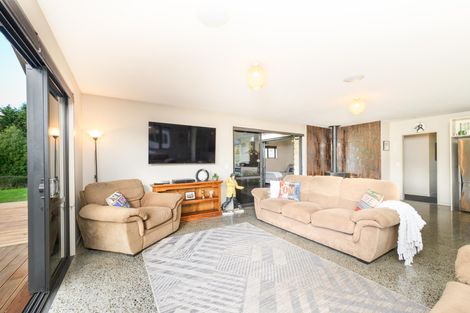 Photo of property in 49 Parrs Road, Bunnythorpe, Palmerston North, 4470