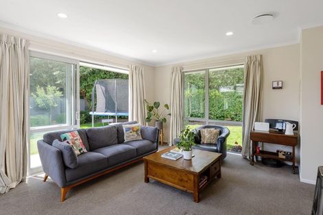 Photo of property in 15 Armour Place, Halswell, Christchurch, 8025