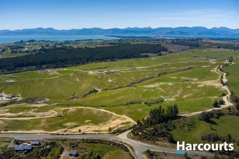 Photo of property in 30 Tirohanga Moana Way, Tasman, 7175