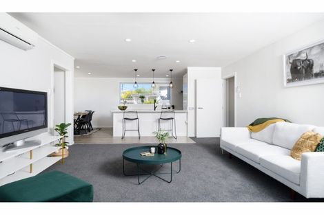 Photo of property in 16 Tapu Road, Huapai, Kumeu, 0810