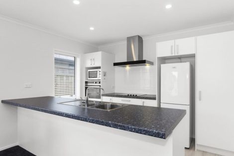 Photo of property in 45a Puhirake Crescent, Pyes Pa, Tauranga, 3112