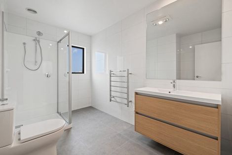 Photo of property in 18 Rautahi Street, Flat Bush, Auckland, 2019