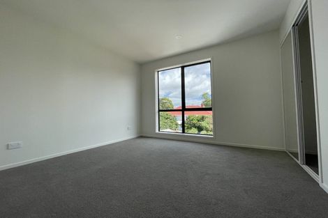 Photo of property in 7c Reg Pearce Way, Glen Innes, Auckland, 1072