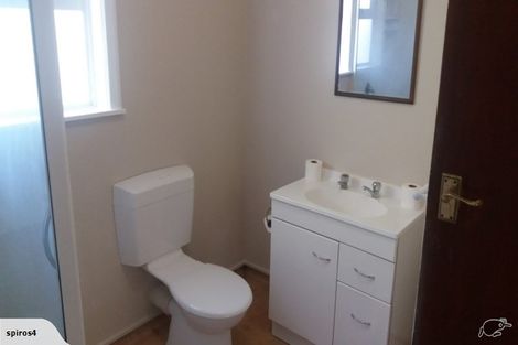 Photo of property in 2/72b Ira Street, Miramar, Wellington, 6022