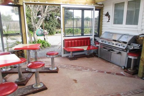 Photo of property in 302 Pages Road, Wainoni, Christchurch, 8061