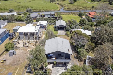 Photo of property in 211 Mangakahia Drive, Whangapoua, Coromandel, 3582