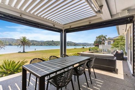 Photo of property in 17 Golden Hills Drive, Pauanui, Hikuai, 3579