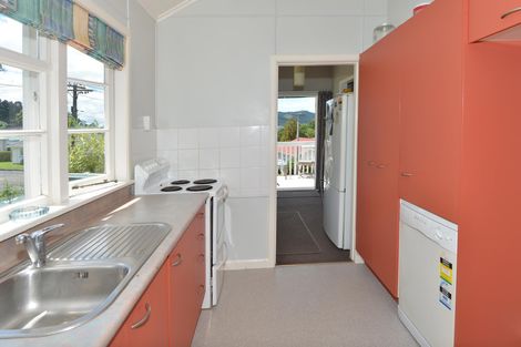 Photo of property in 43 Kauika Road West, Avenues, Whangarei, 0110