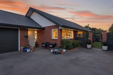 Photo of property in 4 Windward Lane, Bromley, Christchurch, 8062