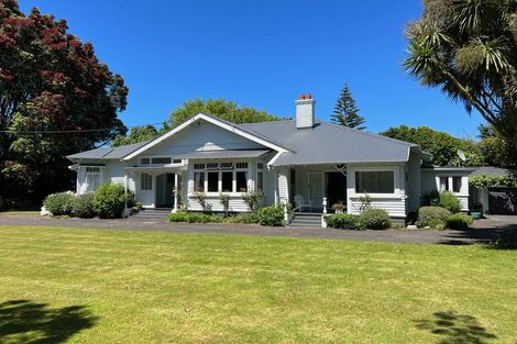 Photo of property in 16 Fairfield Road, Hawera, 4610