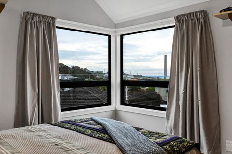 Photo of property in 52 Bayly Road, Blagdon, New Plymouth, 4310