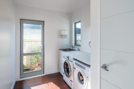 Photo of property in 4 Hana Udy Place, Paraparaumu Beach, Paraparaumu, 5032