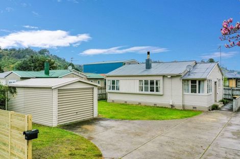 Photo of property in 61 Domain Road, Whakatane, 3120