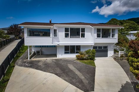 Photo of property in 37 Pembroke Street, Tawa, Wellington, 5028