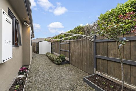 Photo of property in 14 Trump Place, Kelvin Grove, Palmerston North, 4414