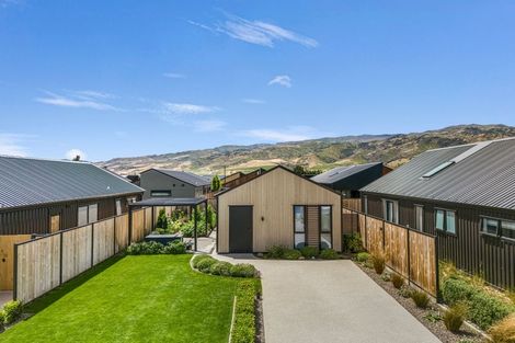 Photo of property in 31 Bragato Way, Cromwell, 9310