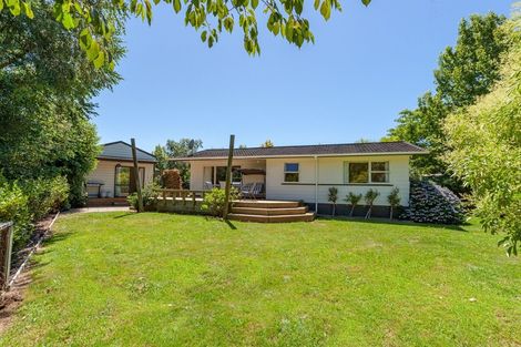 Photo of property in 1/11 Gibbs Place, Kinloch, Taupo, 3377