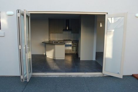 Photo of property in 490b Manchester Street, St Albans, Christchurch, 8014