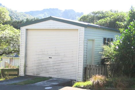 Photo of property in 17 Mysore Street, Khandallah, Wellington, 6035