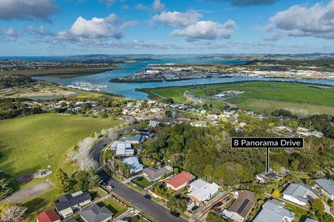 Photo of property in 8 Panorama Drive, Parahaki, Whangarei, 0112