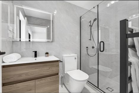 Photo of property in 1/6 Pah Road, Papatoetoe, Auckland, 2025