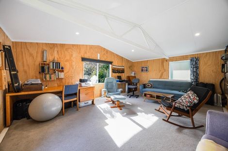 Photo of property in 44 Mcintyre Road, Mangere Bridge, Auckland, 2022