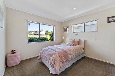 Photo of property in 59 Campbell Avenue, Paraparaumu, 5032