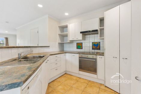 Photo of property in 1/6 Sunnydale Place, Oteha, Auckland, 0632