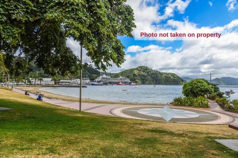 Photo of property in 11-19 Wellington Street, Picton, 7220