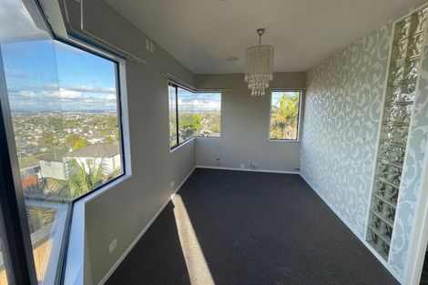 Photo of property in 1/41 High Road, Glenfield, Auckland, 0629