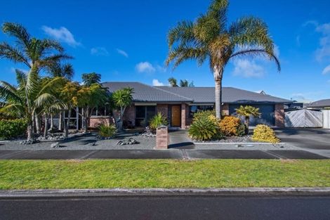 Photo of property in 35 Ata-mahina Way, Ruakaka, 0116