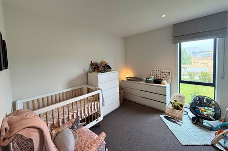 Photo of property in 2 Moonstone Street, Albert Town, Wanaka, 9305