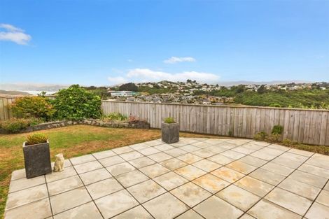 Photo of property in 8 Aoraki Rise, Aotea, Porirua, 5024