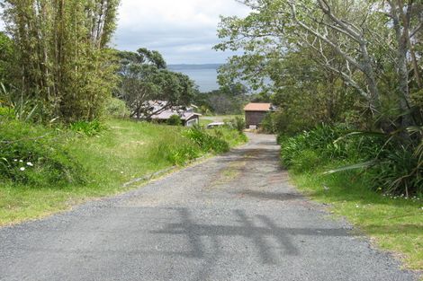 Photo of property in 1198 Whangaparaoa Road, Gulf Harbour, Whangaparaoa, 0930