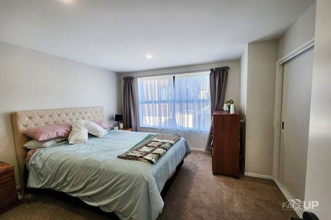 Photo of property in 15 Peihana Road, Hobsonville, Auckland, 0616