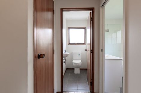 Photo of property in 53a Brandon Road, Glen Eden, Auckland, 0602